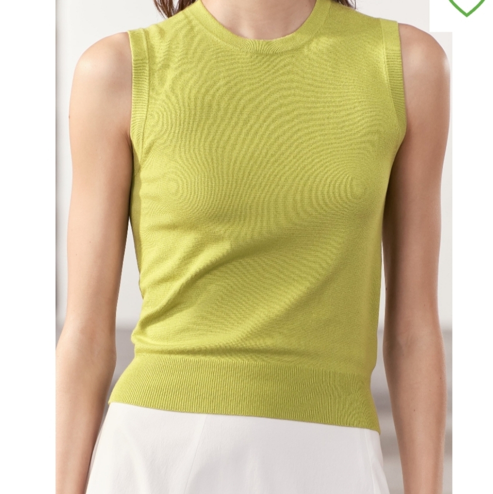 Zara knit top in excellent condition